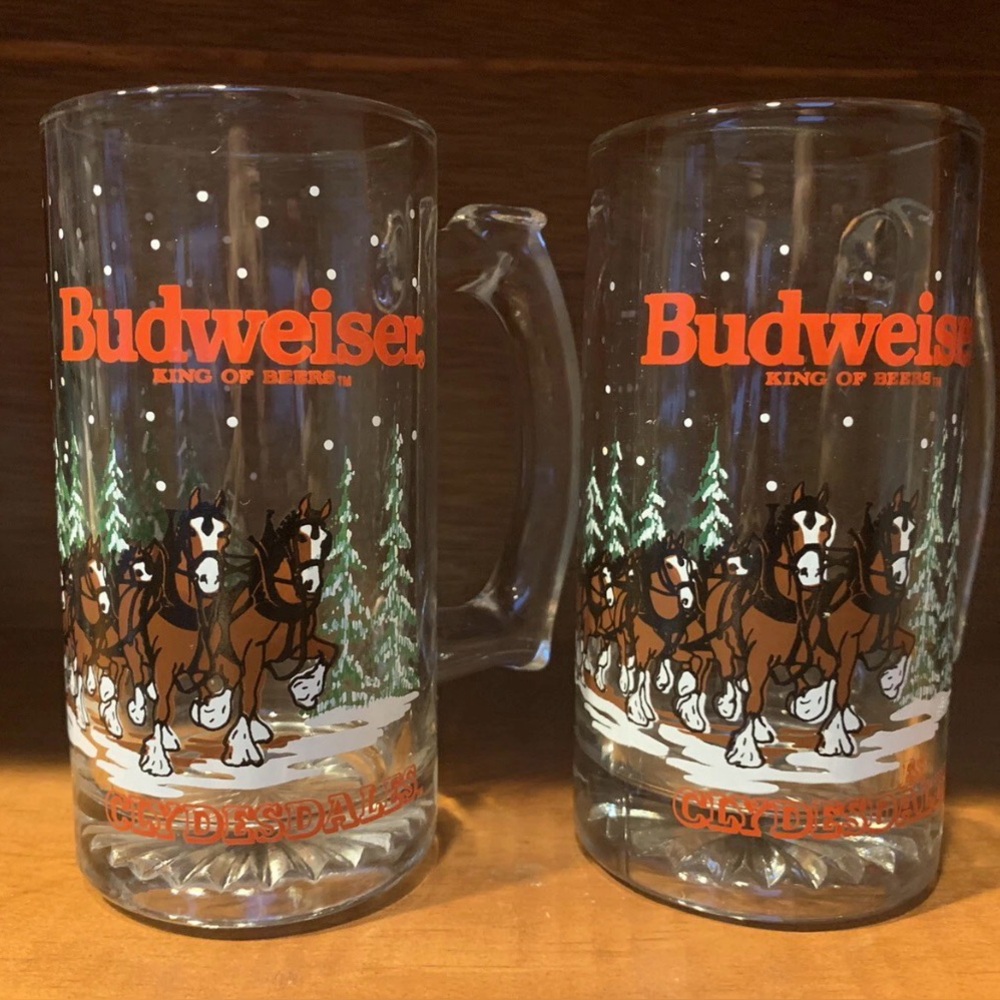 Budweiser Beer Stein Mug Vintage Pair Glass Clydesdales Horses Christmas Bud